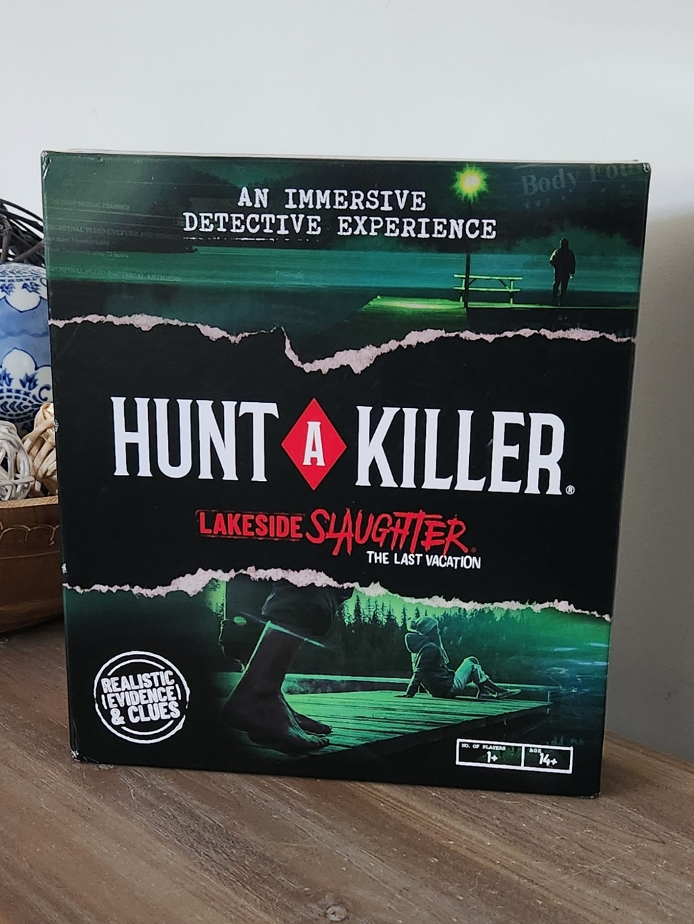 Hunt A Killer: Lakeside Slaughter – Complete Mystery Game